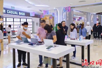 &ldquo;雙十一&rdquo;?？诿舛惖赇N售火爆 顧客大排&ldquo;長龍&rdquo;[組圖]